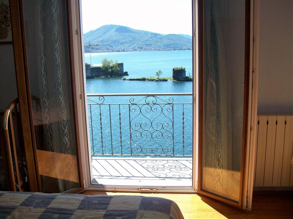 Ferienwohnung Casa Ai Castelli Cannobio Exterior foto